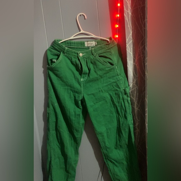 Jean green - Picture 2 of 3